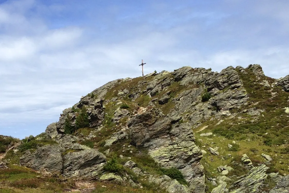 Gipfelwanderung zur Wetterkreuzspitze im Zillertal (2254m)
