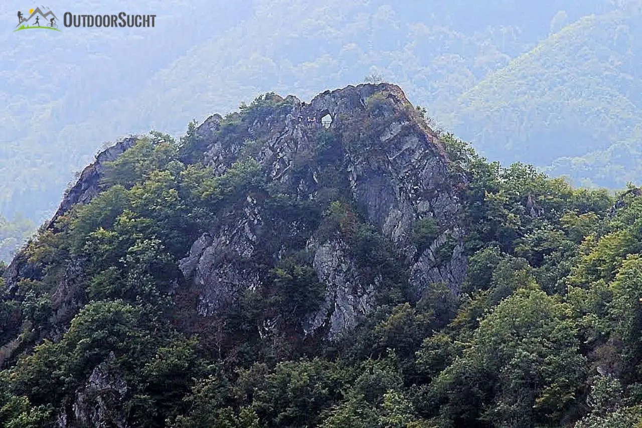 Altenahr Langfigtal Teufelsloch - 15