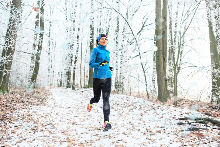 Mit der richtigen Outdoorbekleidung durch die kalten Wintermonate